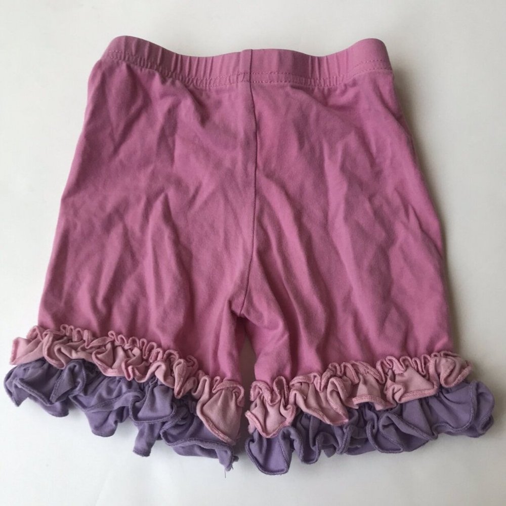 Southern Style Ruffle Shorties - Picture 2 of 3